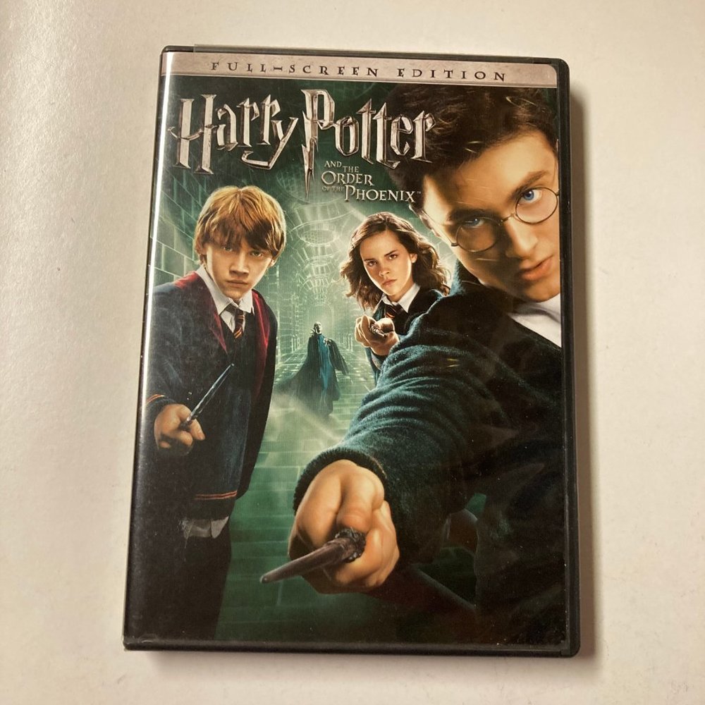 Harry Potter and the Order of the Phoenix DVD - Daniel Radcliffe, Emma Watson